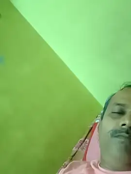 Snapshot of tz143143 chatting on 01/17/26, 07:39 tz143143 online show from 01/17/26, 07:39