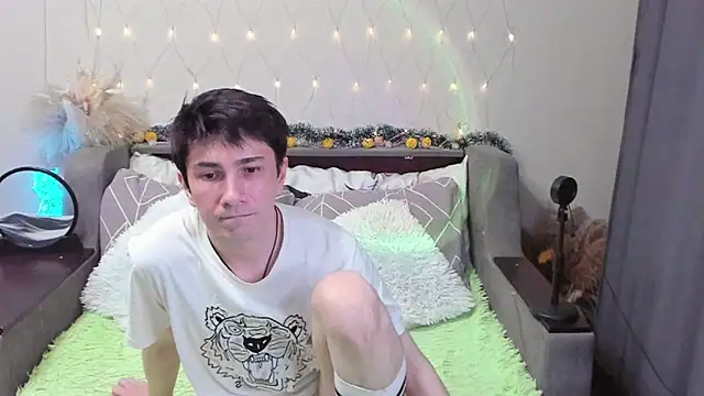 Yumi steve online show from 11/01/25, 11:45