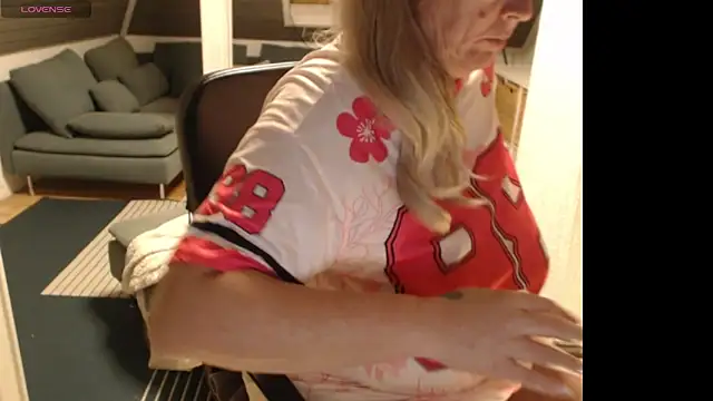 KimMitchelli online show from 01/06/26, 10:01