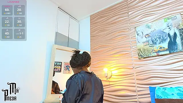 mia pineda online show from 09/08/25, 08:19