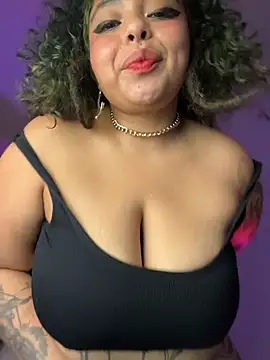 PrincessLauren420 online show from 04/28/26, 02:38