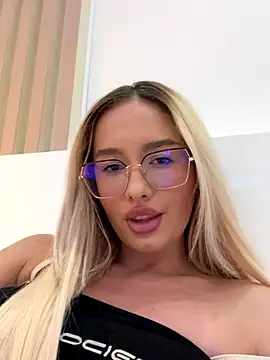 mollyxxx online show from 09/11/25, 03:39