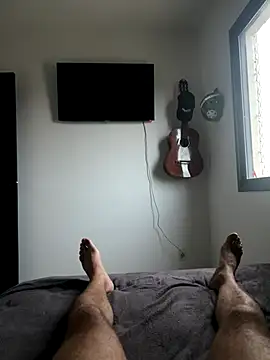 Snapshot of Rodrigo2021spzs chatting on 10/26/25, 09:10 Rodrigo2021spzs online show from 10/26/25, 09:10