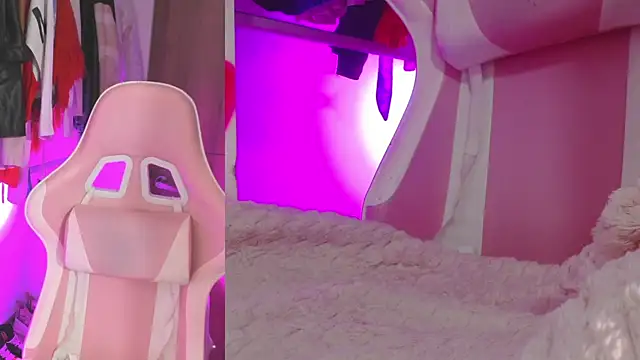 KataFerreira777 online show from 11/30/25, 12:36