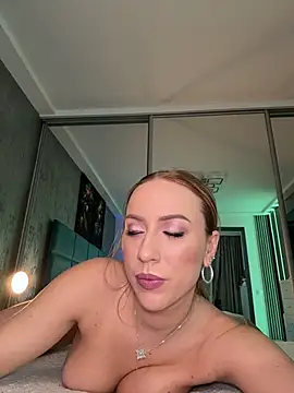 RockQueen A online show from 12/02/25, 04:51