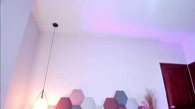 JupiteFox online show from 01/31/25, 09:05