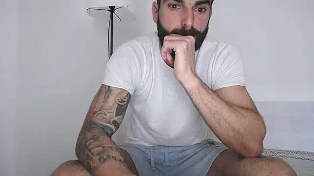 Verycutex online show from 02/18/25, 08:05