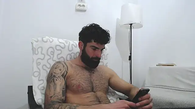 Verycutex online show from 02/22/25, 10:31