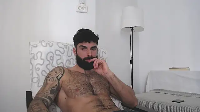 Verycutex online show from 02/26/25, 09:21