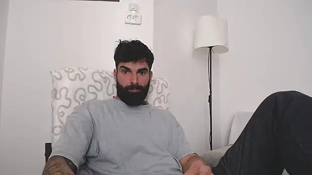 Verycutex online show from 03/08/25, 08:44