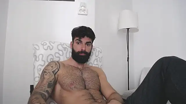 Verycutex online show from 03/12/25, 09:23