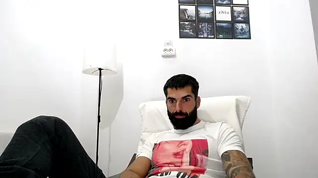 Verycutex online show from 10/02/25, 05:42