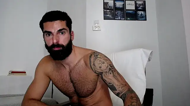 Verycutex online show from 10/06/25, 11:07