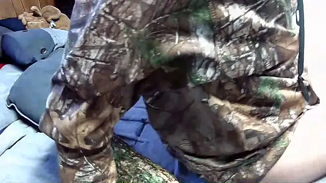 Snapshot of Makowboy chatting on 03/08/26, 10:35 Makowboy online show from 03/08/26, 10:35