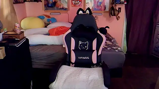 Snapshot of AsiaGoesPro chatting on 03/11/26, 04:46 AsiaGoesPro online show from 03/11/26, 04:46