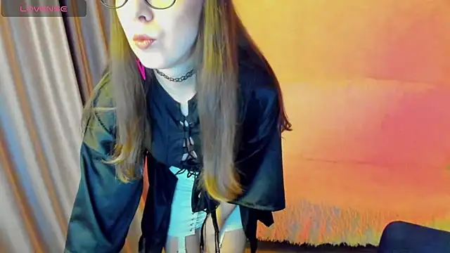 Snapshot of CurlySteph chatting on 01/10/26, 02:30 CurlySteph online show from 01/10/26, 02:30