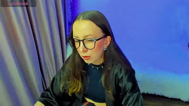 Snapshot of CurlySteph chatting on 01/16/26, 04:33 CurlySteph online show from 01/16/26, 04:33