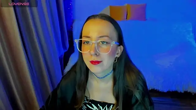 Snapshot of CurlySteph chatting on 02/04/26, 07:42 CurlySteph online show from 02/04/26, 07:42