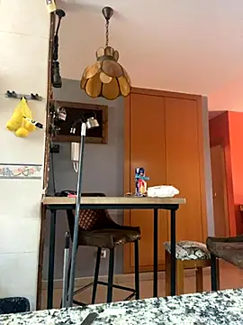 Snapshot of camelia3 chatting on 11/04/25, 01:43 camelia3 online show from 11/04/25, 01:43