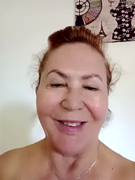 Hottie-Mom online show from 09/21/25, 08:05