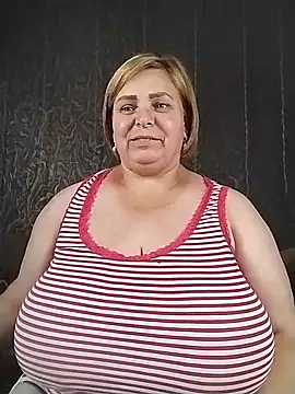 Snapshot of EvaCristal chatting on 06/30/26, 11:55 EvaCristal online show from 06/30/26, 11:55
