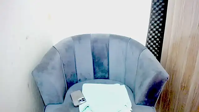 Sakura Moe online show from 12/04/25, 04:33