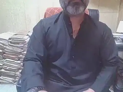 hairymaster95 online show from 10/17/25, 03:42