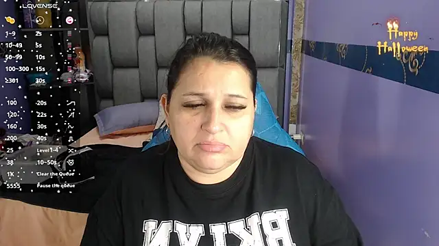 Snapshot of Kerly_Doll chatting on 10/24/25, 12:56 Kerly Doll online show from 10/24/25, 12:56