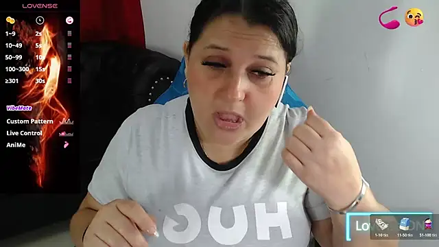 Snapshot of Kerly_Doll chatting on 11/09/25, 12:58 Kerly Doll online show from 11/09/25, 12:58