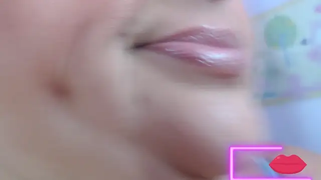 Snapshot of Kerly_Doll chatting on 11/13/25, 02:27 Kerly Doll online show from 11/13/25, 02:27