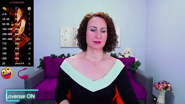 Nia Smithh online show from 12/18/25, 02:01