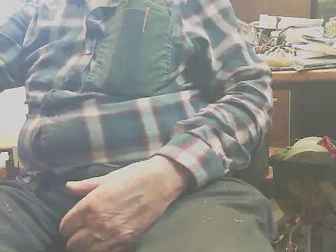 Snapshot of HaraldGermany chatting on 03/14/26, 05:40 HaraldGermany online show from 03/14/26, 05:40