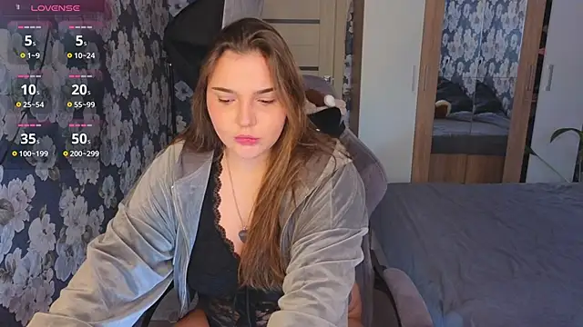 Snapshot of _momiji_ chatting on 02/06/26, 10:29 momiji online show from 02/06/26, 10:29