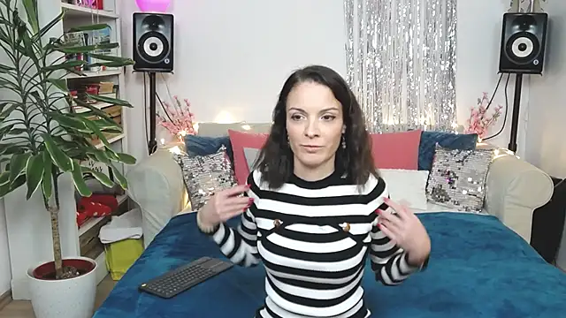 JaneDejaySC online show from 04/26/26, 07:22