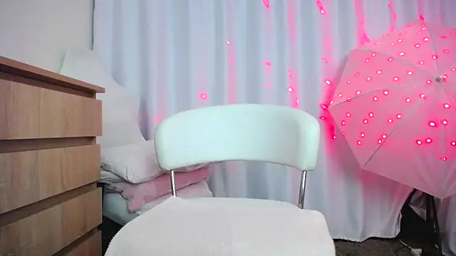 Snapshot of faceless_ chatting on 03/12/26, 02:56 faceless online show from 03/12/26, 02:56