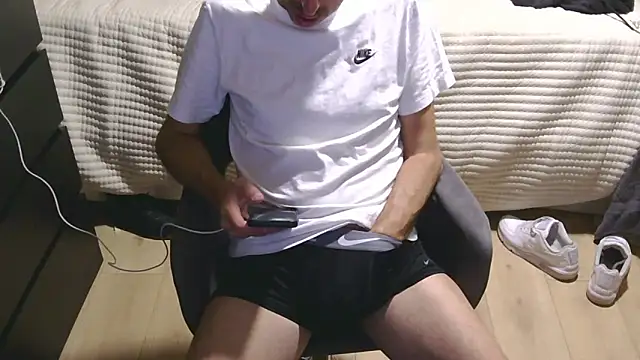smokenstrokex online show from 06/21/26, 04:04