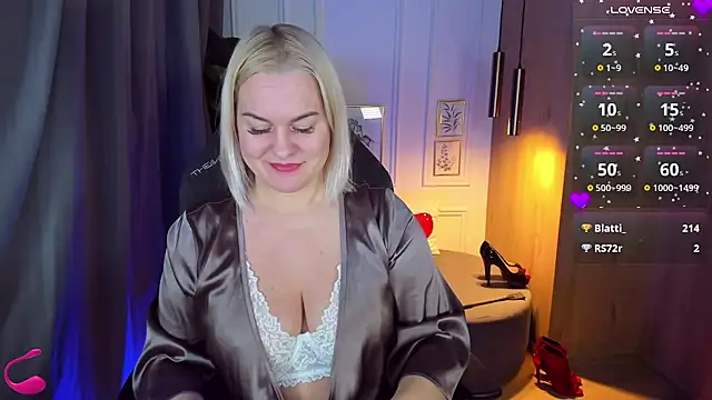 YolandaKiss online show from 02/19/25, 11:14