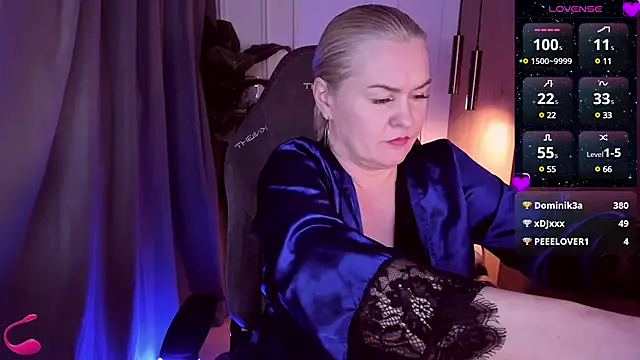 YolandaKiss online show from 02/26/25, 07:53