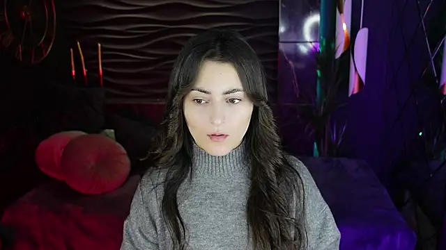 KylieMellow online show from 11/11/25, 05:29