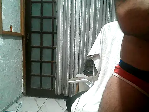 Snapshot of BarucRj chatting on 06/16/26, 04:48 BarucRj online show from 06/16/26, 04:48