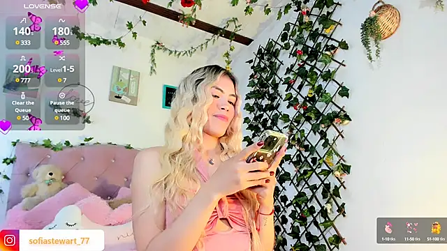 Snapshot of steewart_ chatting on 02/07/25, 01:47 steewart online show from 02/07/25, 01:47