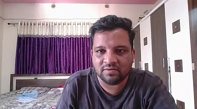 Snapshot of dhruv_love chatting on 02/21/25, 11:22 dhruv love online show from 02/21/25, 11:22