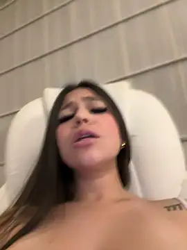 Alyshanon18 online show from 03/01/25, 05:38