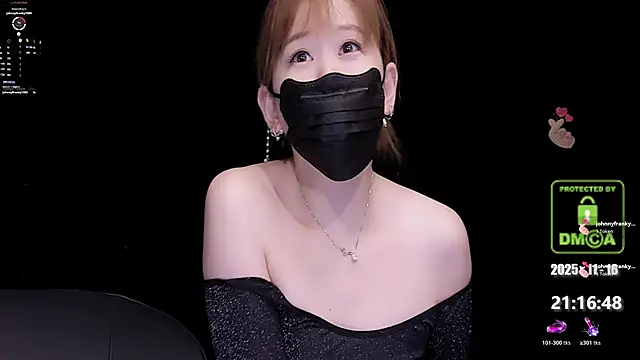 melia Z online show from 11/16/25, 01:17