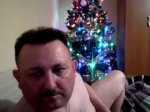 Snapshot of Novy73 chatting on 01/14/26, 08:36 Novy73 online show from 01/14/26, 08:36
