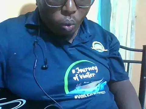 honeyswit online show from 05/18/26, 10:15