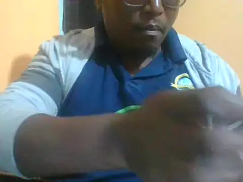 Snapshot of honeyswit chatting on 07/10/26, 09:50 honeyswit online show from 07/10/26, 09:50