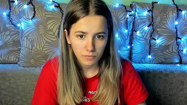 MaggieCake online show from 10/29/25, 01:30