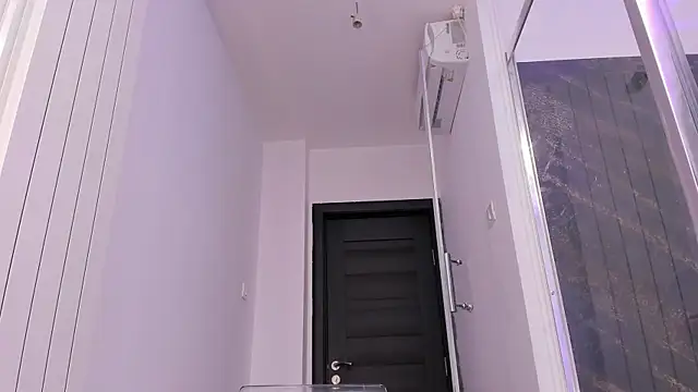 realhotfallingdevil online show from 02/11/26, 05:56