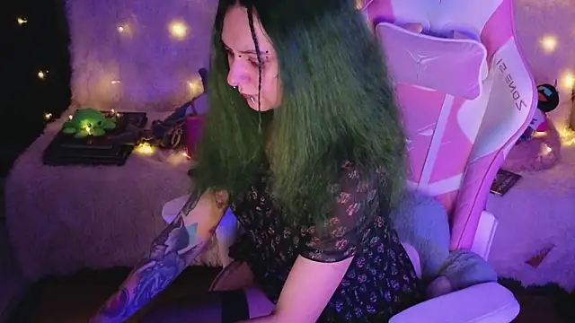 Snapshot of Ginger_Stay chatting on 02/19/26, 07:54 Ginger Stay online show from 02/19/26, 07:54